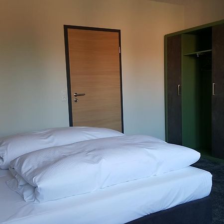 Hotel Landhaus Feyen Grossefehn ภายนอก รูปภาพ